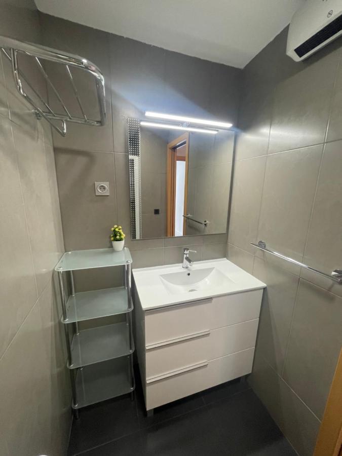 Apartaments Voramar 2 Cambrils Bagian luar foto