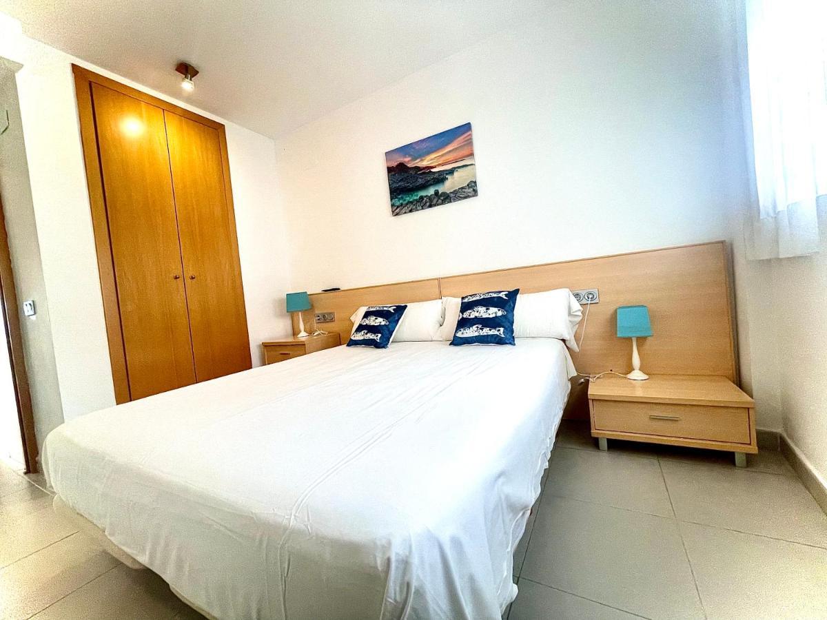 Apartaments Voramar 2 Cambrils Bagian luar foto