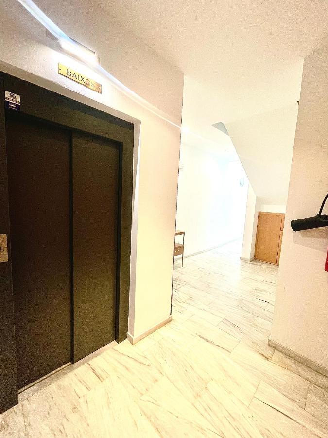 Apartaments Voramar 2 Cambrils Bagian luar foto